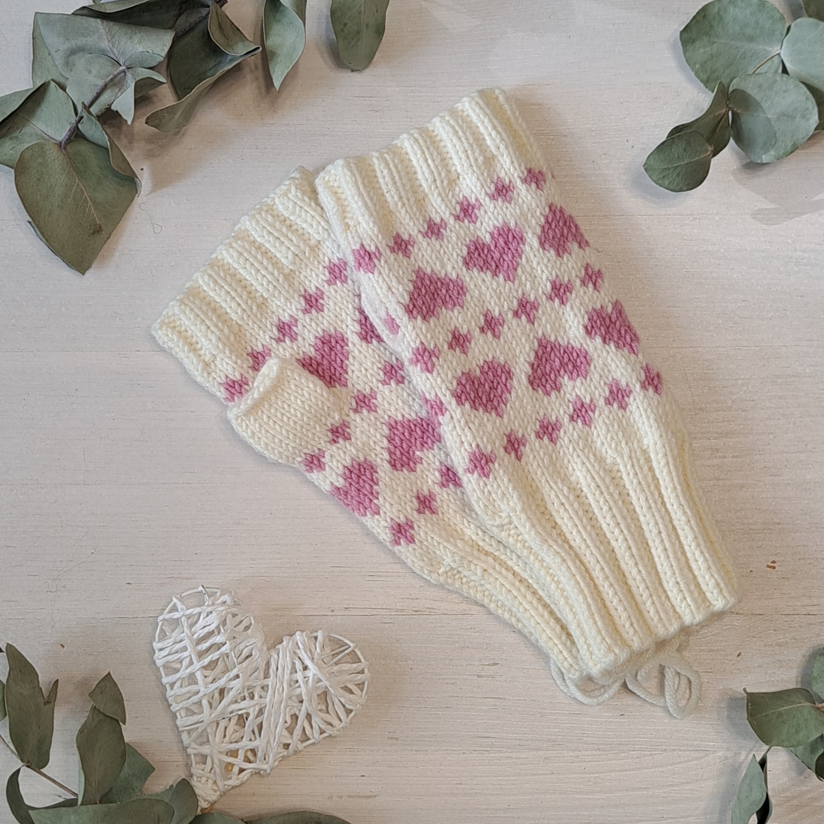 Kätised lastele. Randmesoojendajad lastele. Villased kätised. Randmesoojendajad. Meriinovillased kätised. Meriinovillased randmesoojendajd. Meriinovillane.