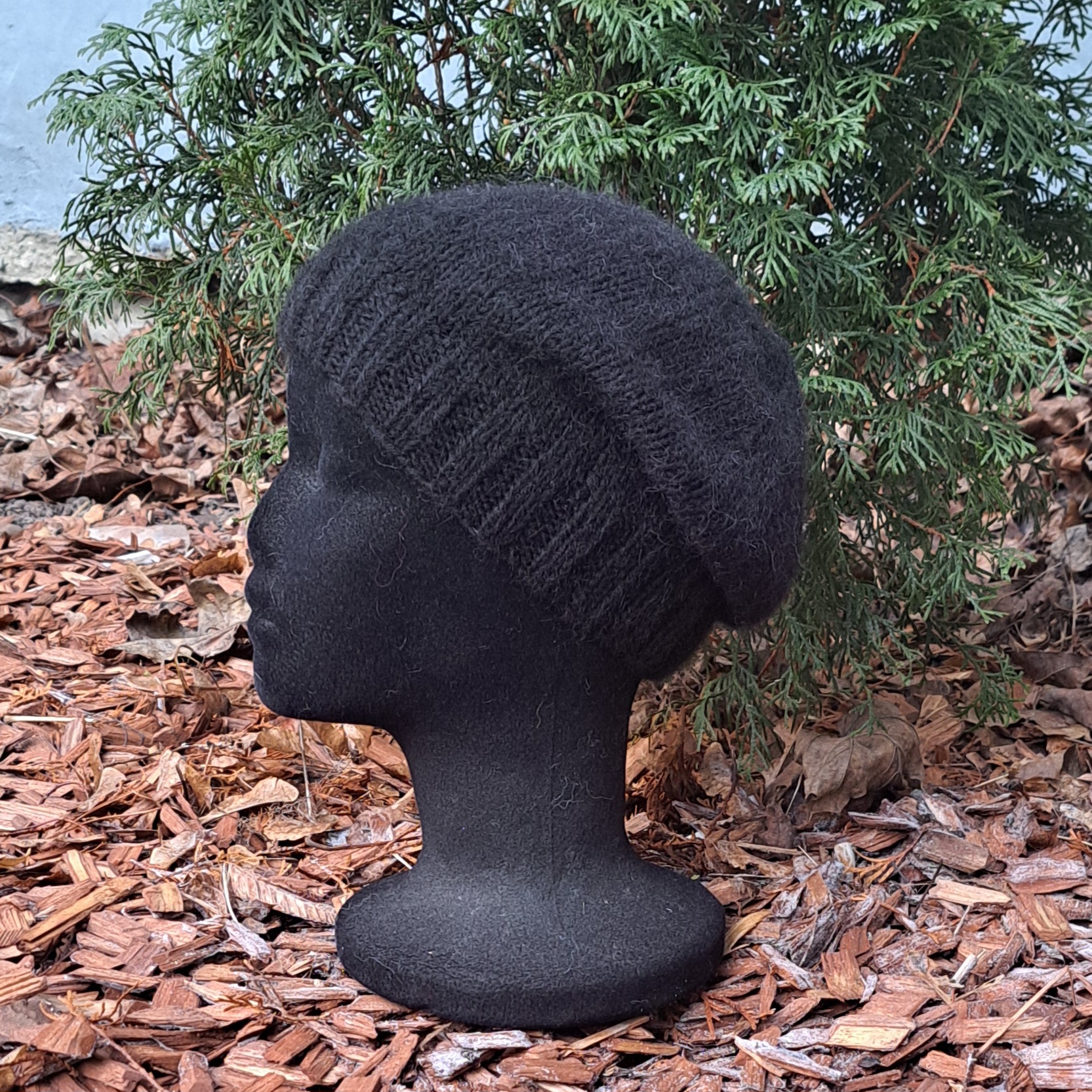 Alpaka-meriino beanie soonikuga must - Image 2