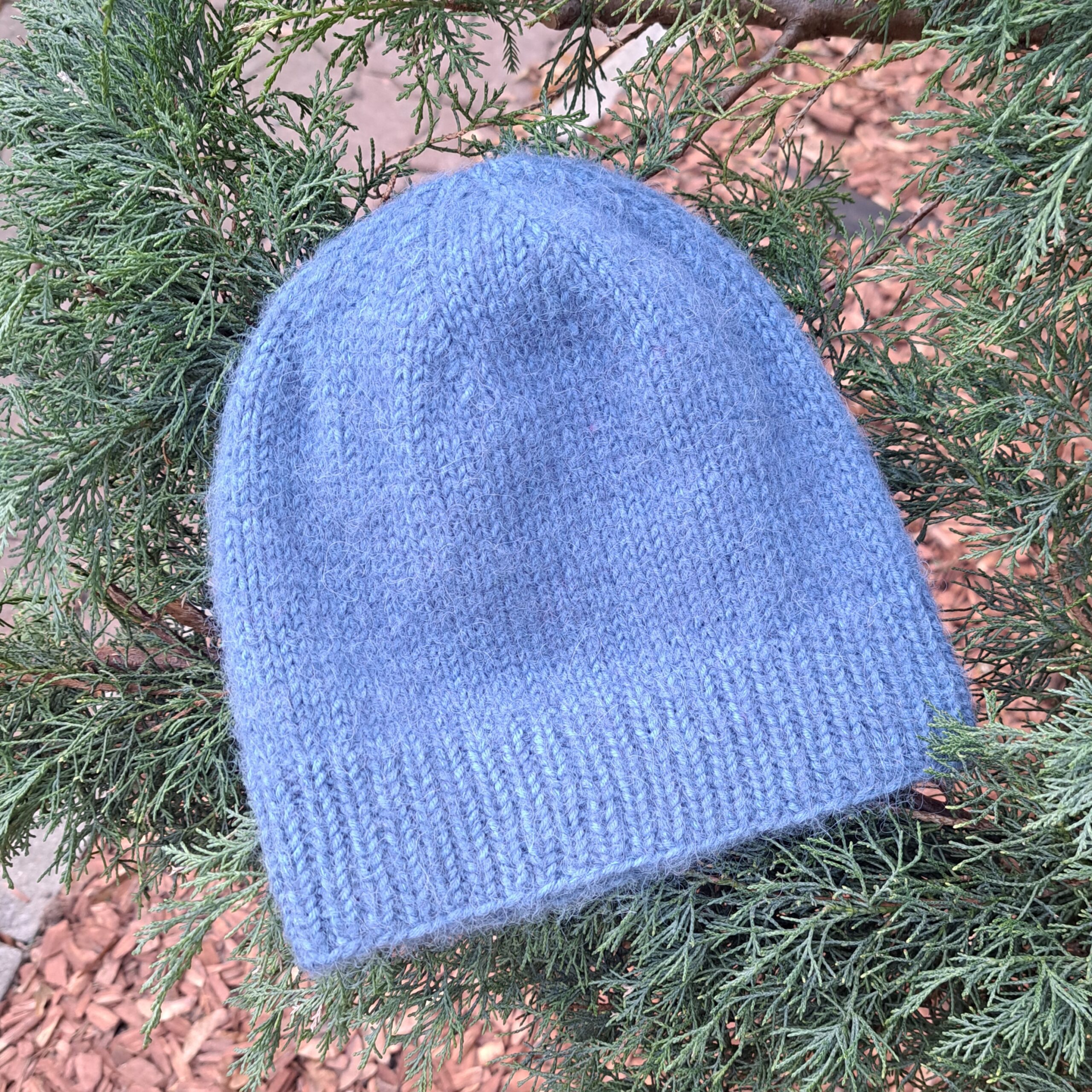 Alpaka-meriino beanie soonikuga teksasinine