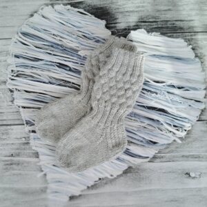 Meriinovillased beebisokid. Beebisokid. Meriinovill. Meriinovillane. Kootud beebisokid.