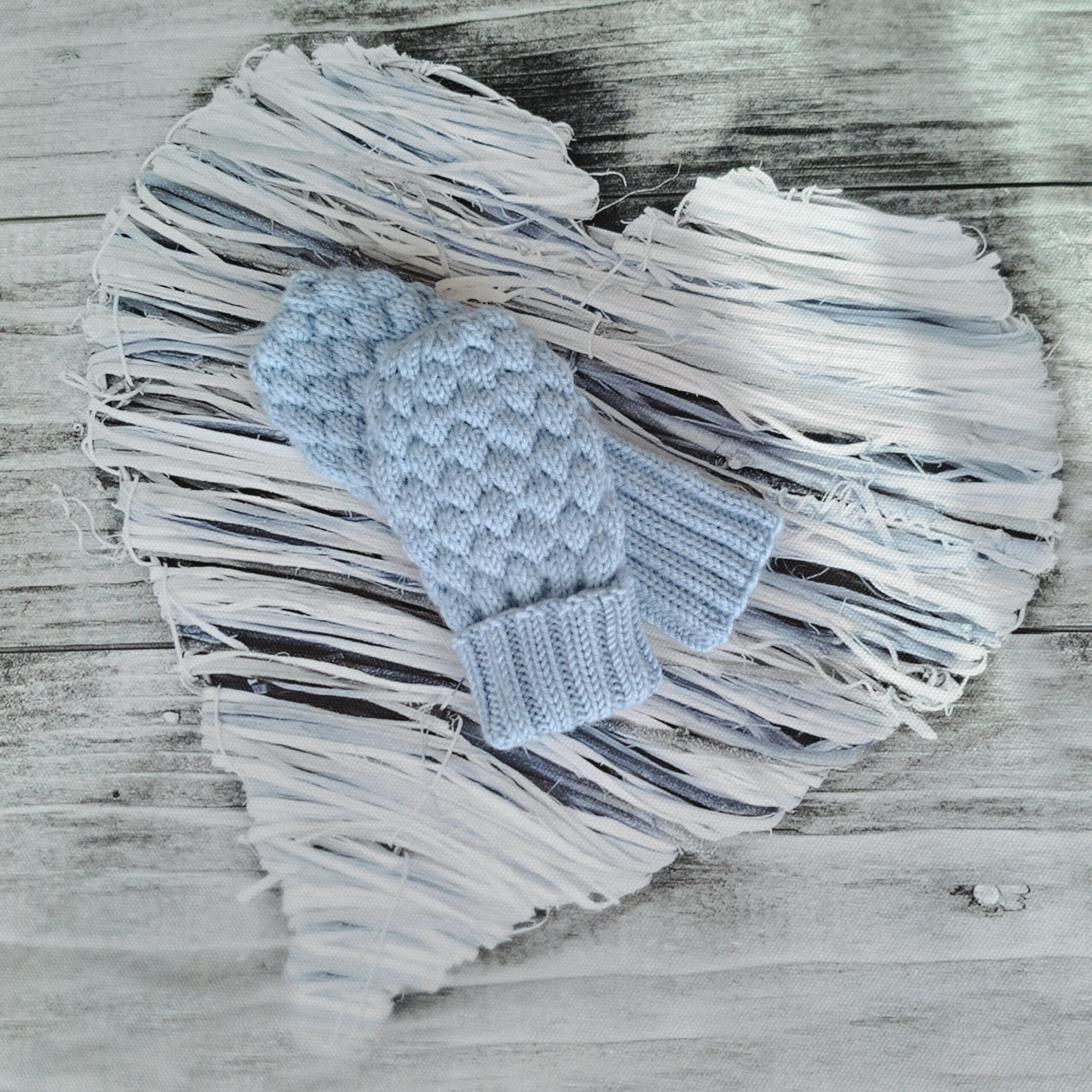 Meriinovillased beebikindad. Beebikindad. Meriinovill. Meriinovillane. Kootud beebikindad.